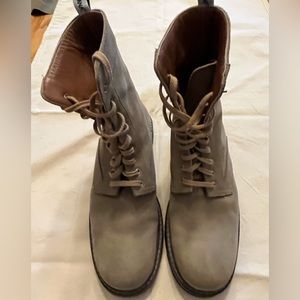 Vintage Dolce Gabbana men’s suede boots